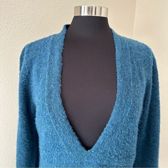 J Jill Deep V Neck Empire Waist Merino Wool Blend Sweater - Picture 3 of 11